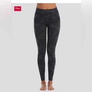 Spank Camo Seamless Leggings